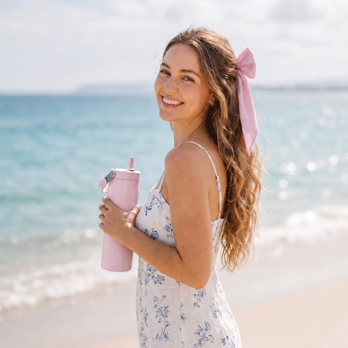 24 oz Insulated Tumbler with Flip Straw and Handle E103292