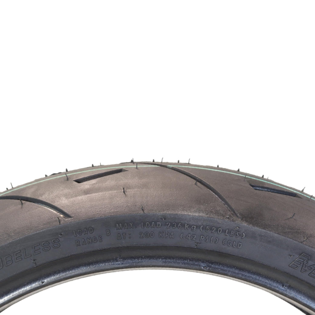 120/70ZR17 Front Motorcycle Tire W8226