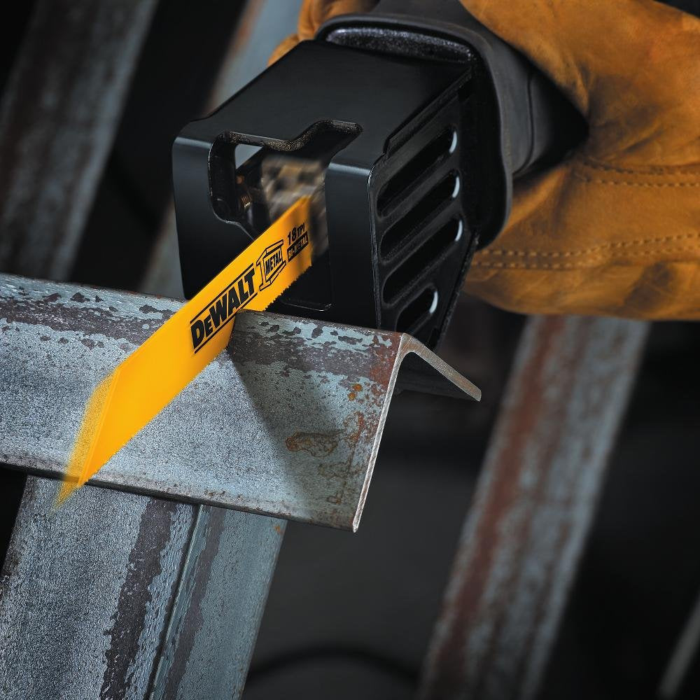 20V MAX XR Compact Reciprocating Saw and 6 Pieces Reciprocating Saw Blades Set F5765